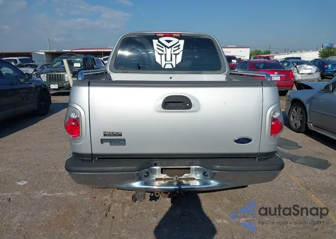 2002 Ford F150 Lariat/Xlt из США, поврежденный, VIN 1FTRW07LX2KA04473